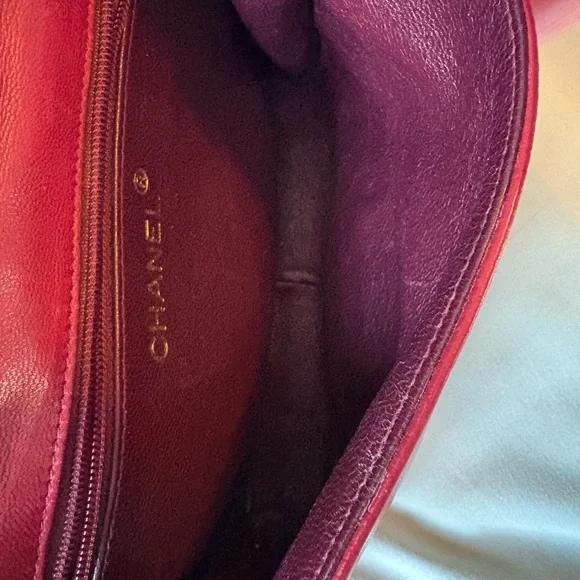 Chanel Red Leather Shoulder Bag - Picture 11 of 15